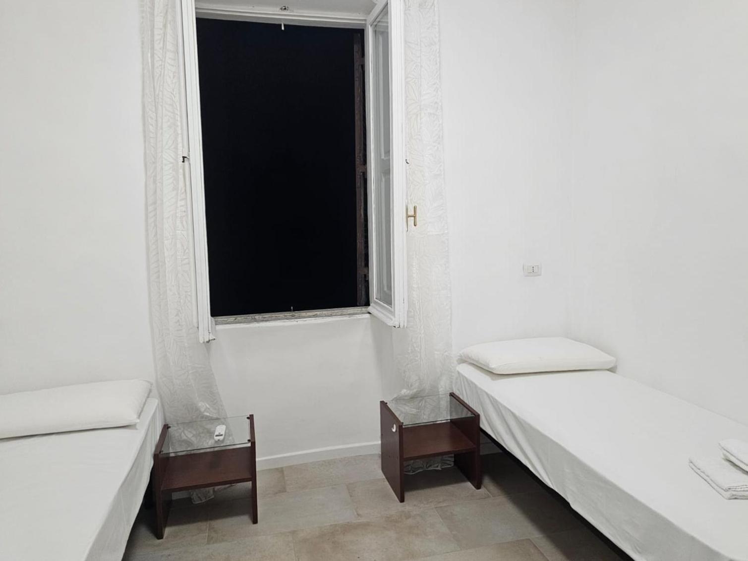 Hotel Raynova Roma Habitación foto