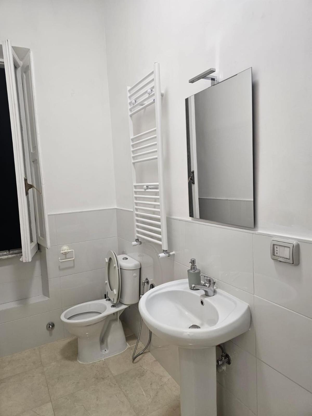 Hotel Raynova Roma Habitación foto
